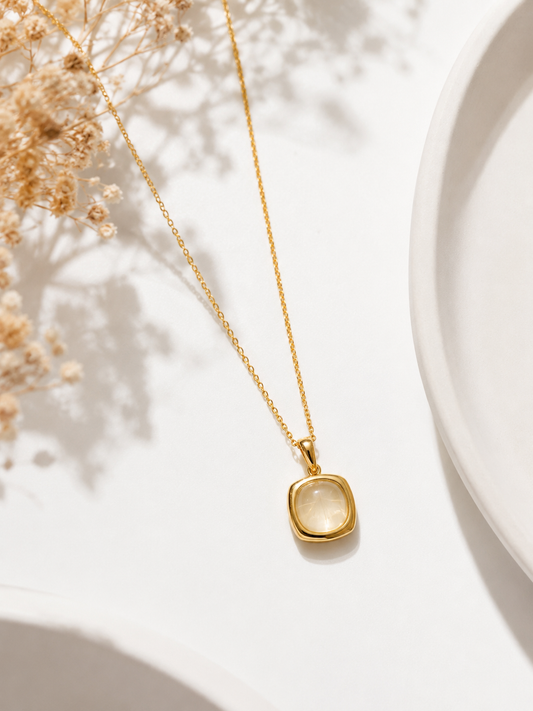 Ivory Aura Pendant Chain