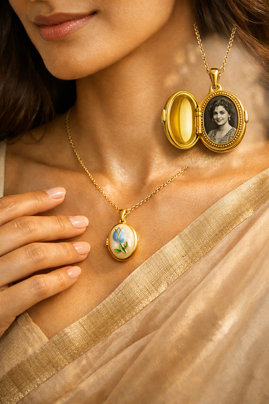 Tulip Photo Locket Chain (Blue)