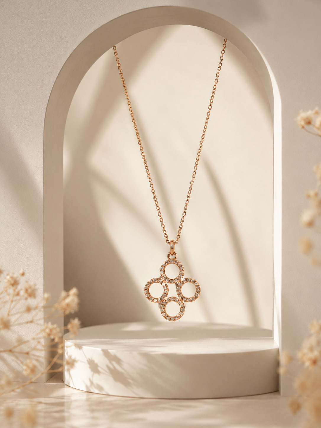 Orbit Luxe Magnetic Necklace
