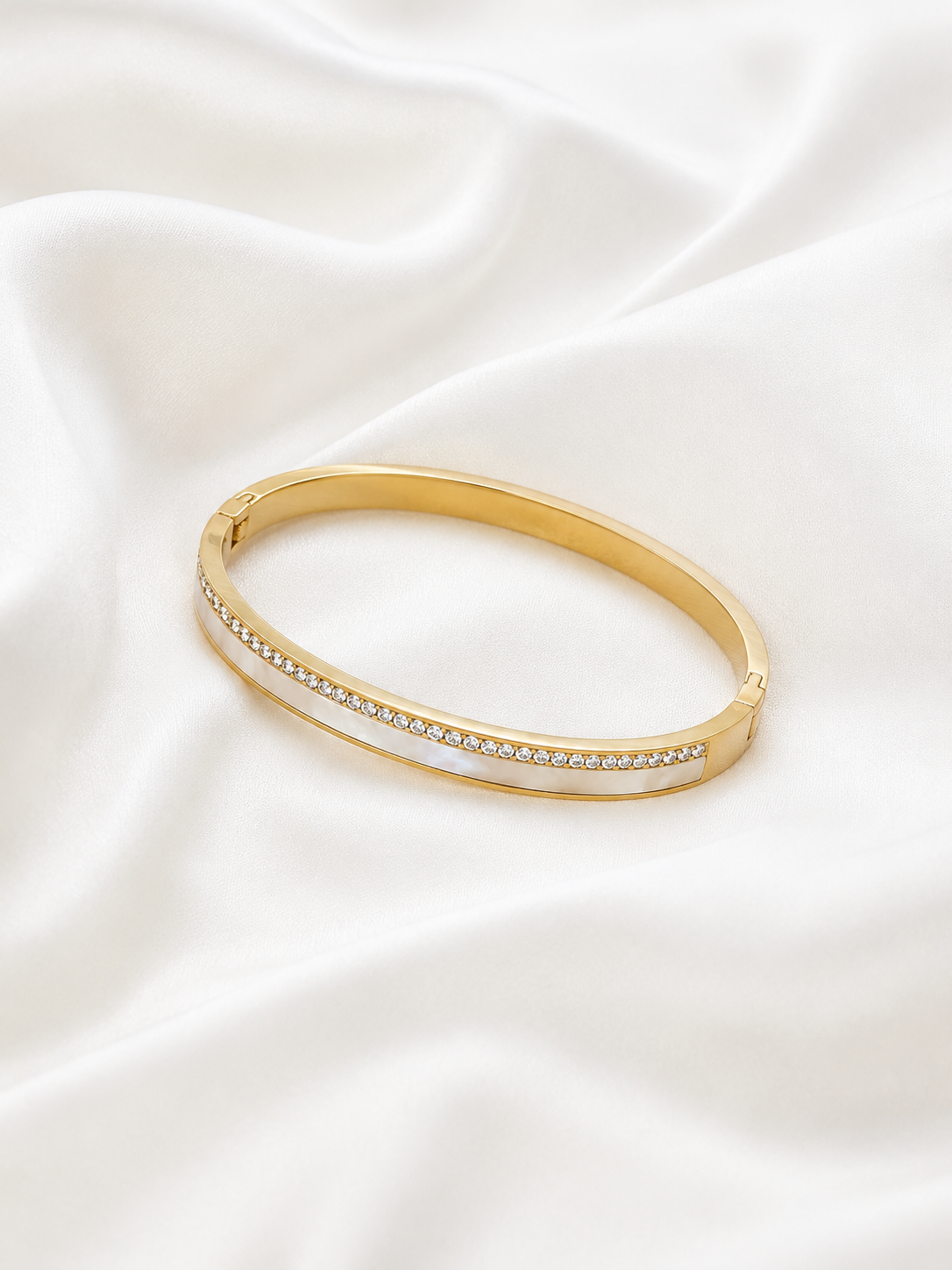 Pearl Line Luxe Kada