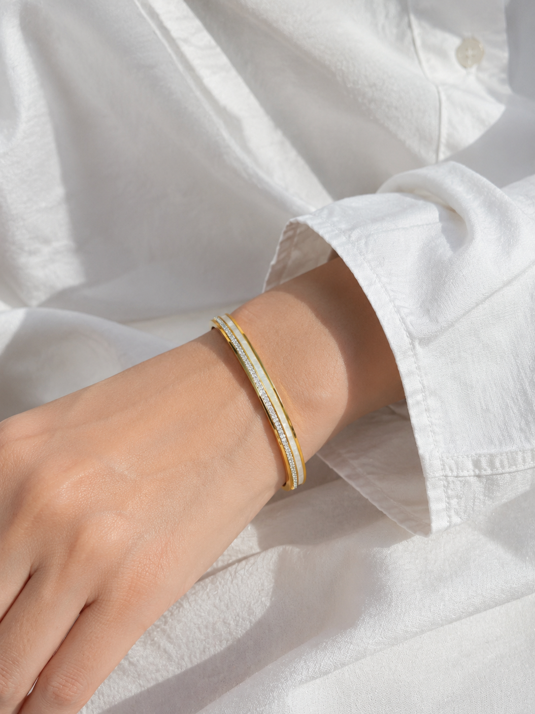 Pearl Line Luxe Kada