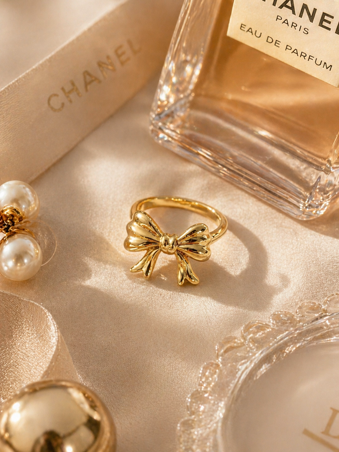 Belle Bow Statement Ring